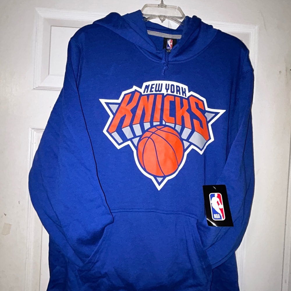 🗽🏀🏟️ New York Knicks Marquee Stadium NBA Basketball Hoodie 🏟️🏀🗽